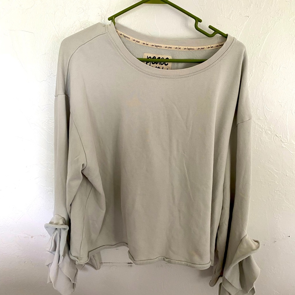 Peace Love World Women’s Long Sleeve Top L
